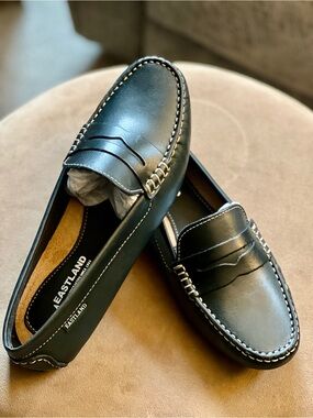 Eastland “Patricia” Navy Penny Loafers Brand New Not Worn
